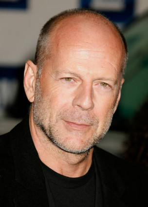 Bruce Willis Partager Ecrire un commentaire J'aime